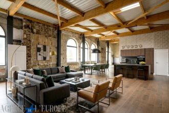 MAGNIFIQUE ESPACE DE 246 M² A AMENAGER - TRIANGLE D’OR VICHY