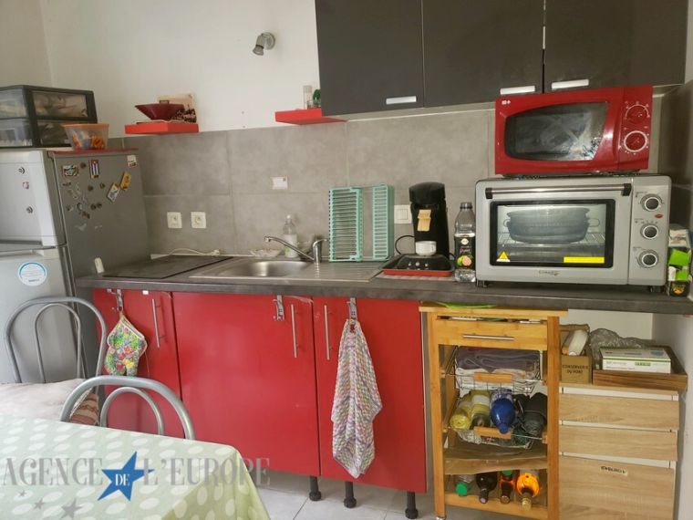 ? À vendre – Studio avec terrasse et jardin privatif – Vichy, quartier République