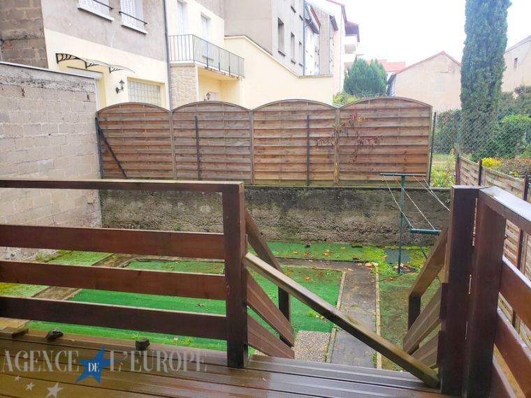 ? À vendre – Studio avec terrasse et jardin privatif – Vichy, quartier République
