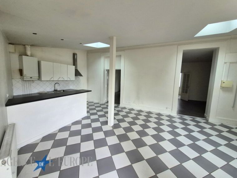 VICHY – Secteur Célestins / Parc des Sources – Appartement F4 duplex avec balcon