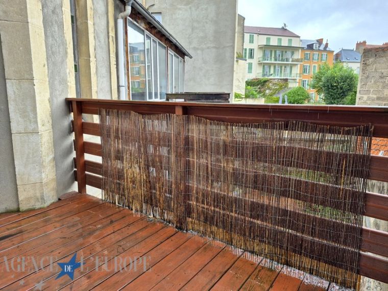 VICHY – Secteur Célestins / Parc des Sources – Appartement F4 duplex avec balcon