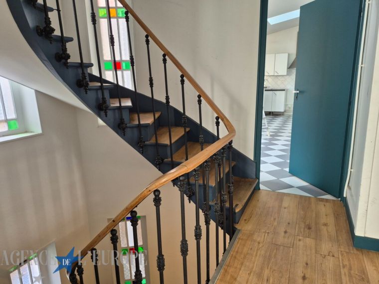 VICHY – Secteur Célestins / Parc des Sources – Appartement F4 duplex avec balcon