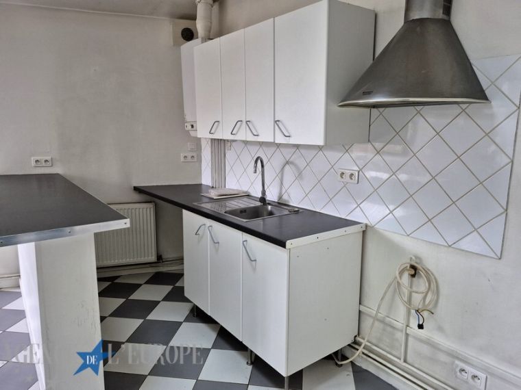 VICHY – Secteur Célestins / Parc des Sources – Appartement F4 duplex avec balcon