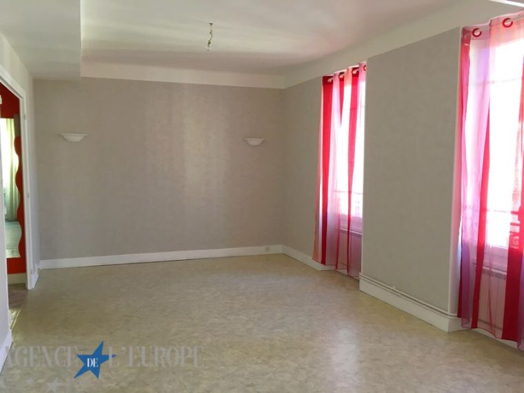 ✨ VICHY centre-ville - Appt F2 bis – 57,73 m² – Idéal investisseur (locataire en place) ✨