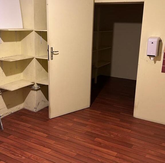 Local commercial à Vichy centre