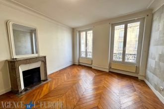 Paris 10ᵉ – Secteur Canal Saint-Martin | Appartement de caractère 3/4 pièces