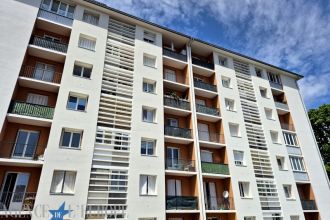 Vichy – Bartins / Beauséjour : F1 de 33 m² avec cave, double vitrage et résidence récemment isolée par l’extérieur
