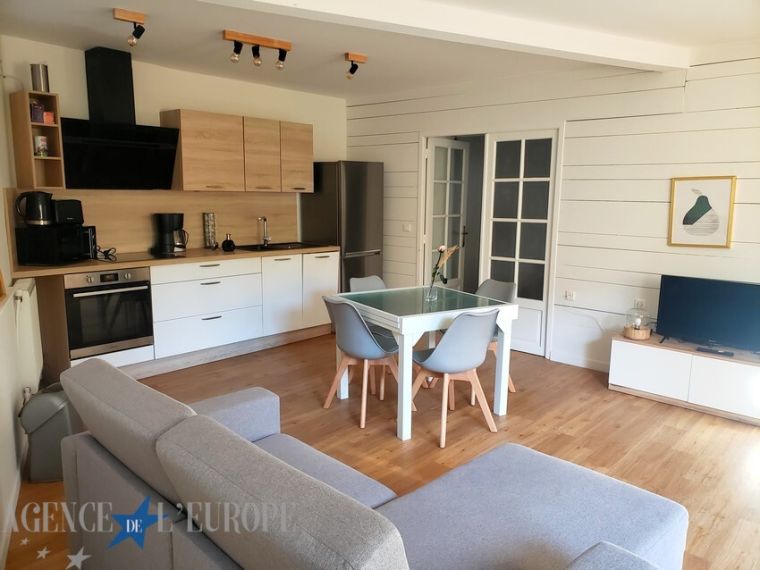 Charmant 3 pièces en rez-de-jardin – immeuble de caractère