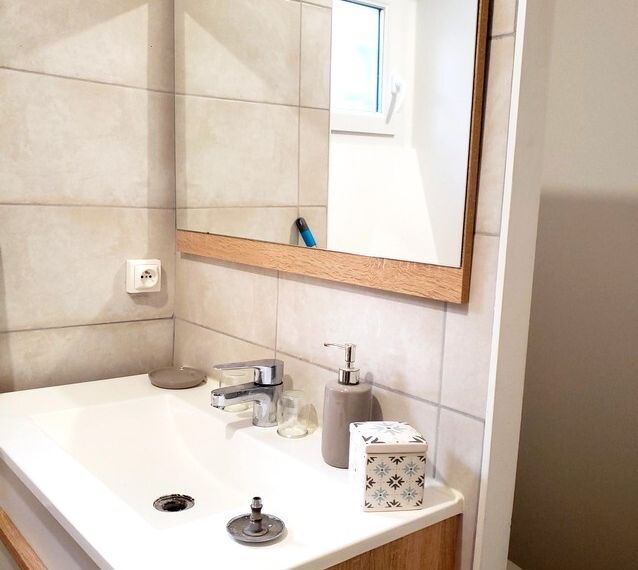 Charmant 3 pièces en rez-de-jardin – immeuble de caractère