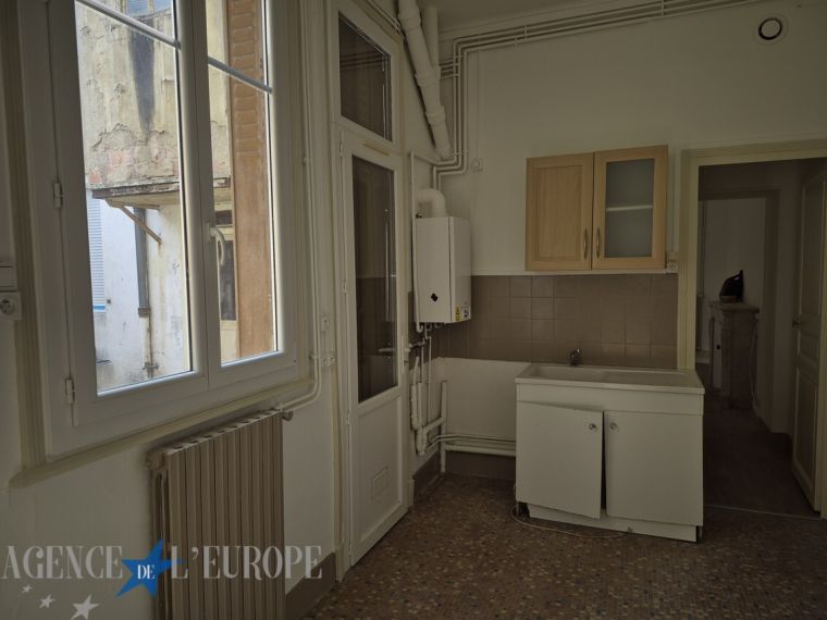 Appartement F2 de 51,64 m² avec cour + cave - Vichy résidentiel