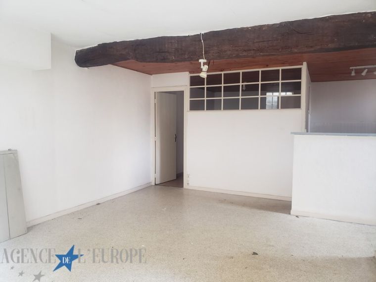 ? Immeuble de rapport – 3 appartements – Rentabilité potentielle > 11 %