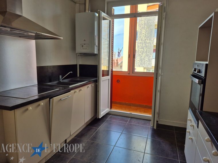 Appartement 3 pièces de 70,27 m² – vue dégagée - ascenseur – Balcons – Très bon état