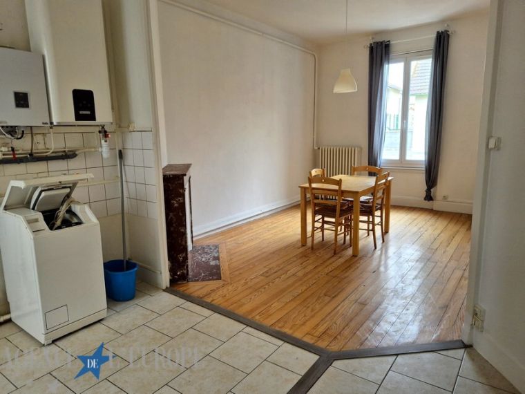 VICHY – F2 traversant de 42,54 m² avec cave