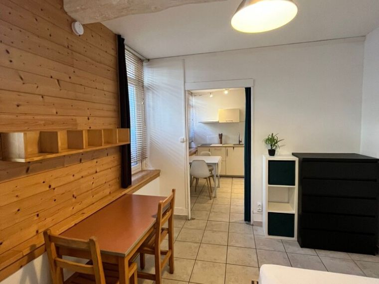 APPARTEMENT MEUBLÉ AU CENTRE DE VICHY – IDÉAL POUR ÉTUDIANT