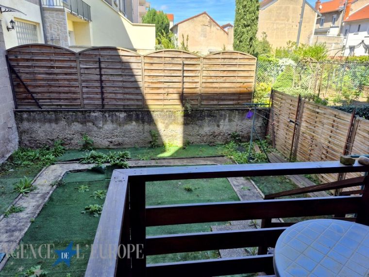 ? Vichy – secteur Jeanne d’Arc / République - F1 avec jardin et terrasse