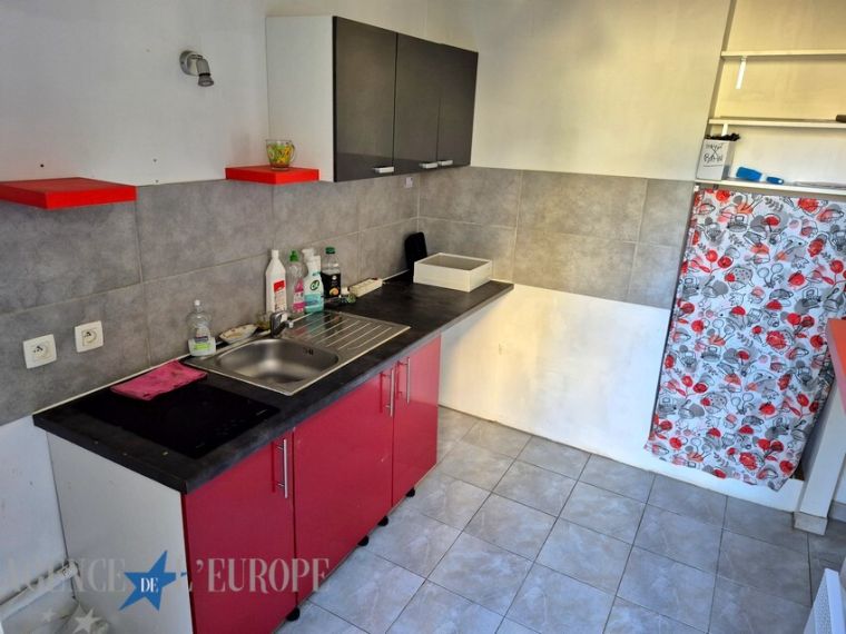 ? Vichy – secteur Jeanne d’Arc / République - F1 avec jardin et terrasse