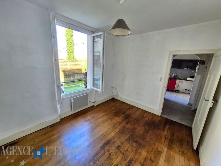 ? Vichy – secteur Jeanne d’Arc / République - F1 avec jardin et terrasse