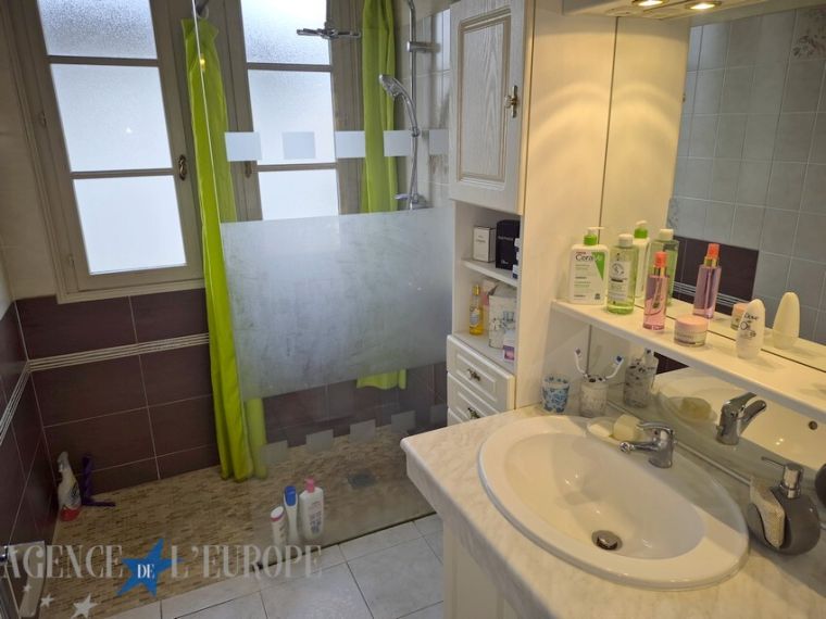 Maison traditionnelle F4 non mitoyenne avec jardin clos – Bellerive-sur-Allier