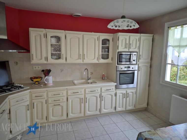 Maison traditionnelle F4 non mitoyenne avec jardin clos – Bellerive-sur-Allier