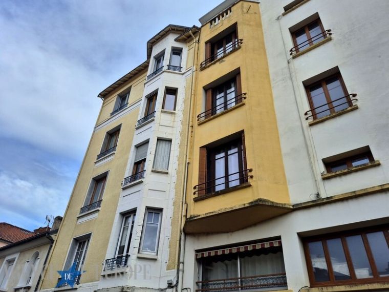 Vichy centre-ville – F3 lumineux déjà loué, une opportunité d’investissement