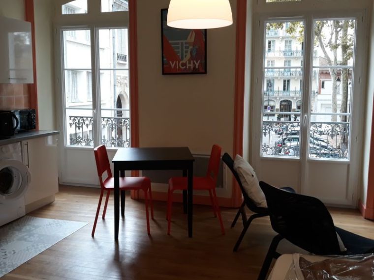 Très joli studio meublé à Vichy