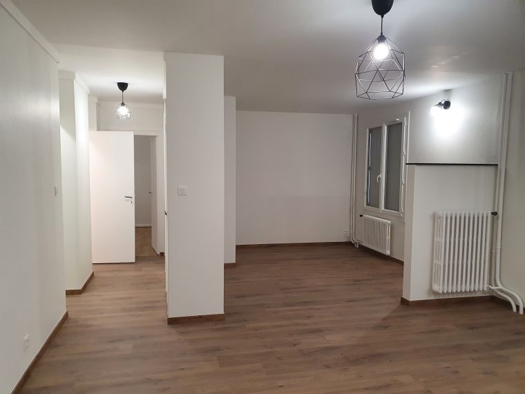 Appartement BELLERIVE SUR ALLIER