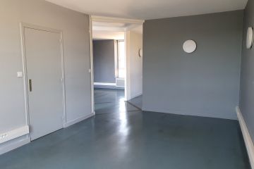LOCAL PROFESSIONNEL
