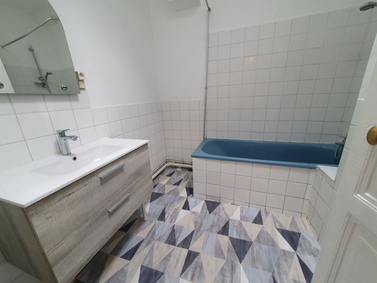 Appartement - VICHY Centre