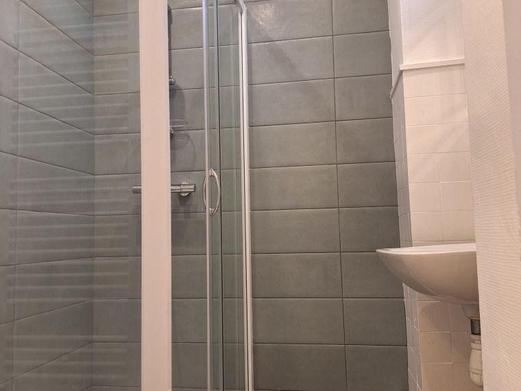 APPARTEMENT T1 ST GERMAIN DES FOSSES