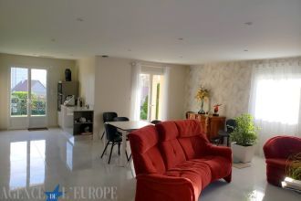 Propriété en parfait état de 6 pièces principales - Bellerive sur Allier - Résidentiel