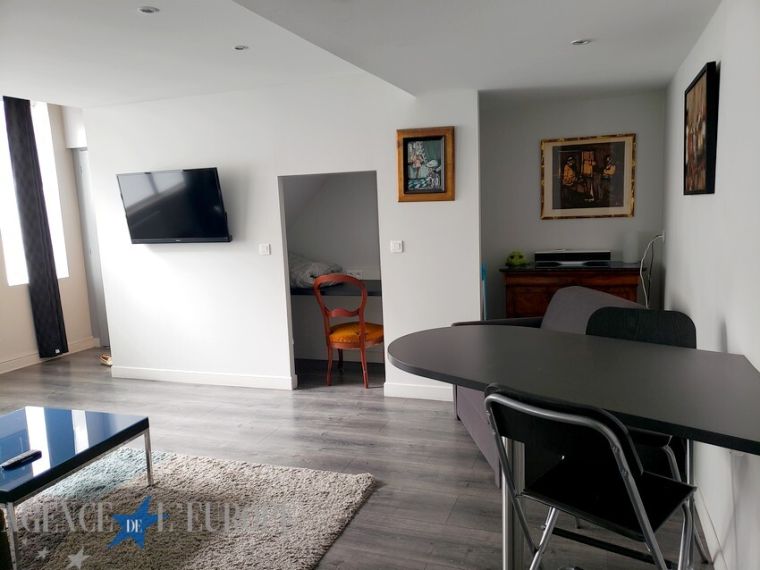 PRODUIT RARE ! LOFT DE 122 M² (à aménager) - VICHY PARCS