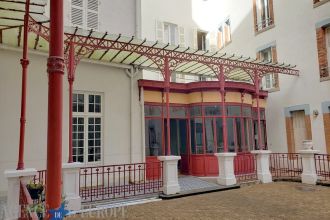 Surface 122 m² à aménager en plein cœur de Vichy - Produit Rare !