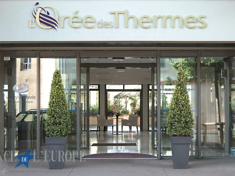 APPARTEMENT DEUX PIECES (45,69 m² + balcon) - VICHY THERMAL