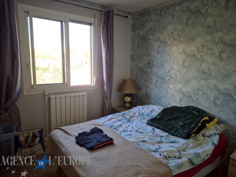 À vendre – Appartement 2 pièces avec balcon, cave et parking privé