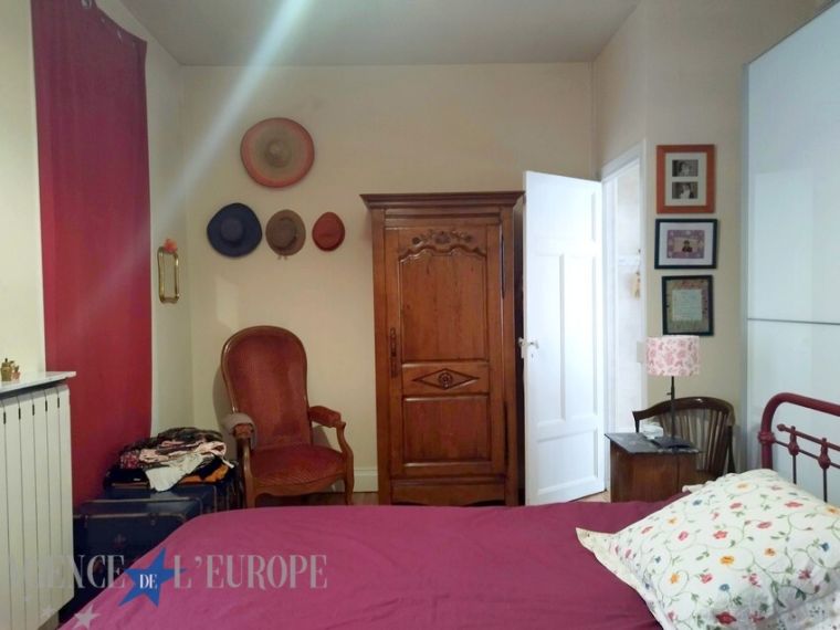 Appartement deux pièces (52 M²)- loué 640 € cc - VICHY COEUR DE VILLE