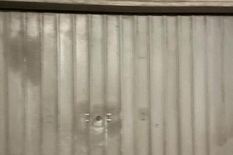 Au centre de Cusset garage dans copropriété