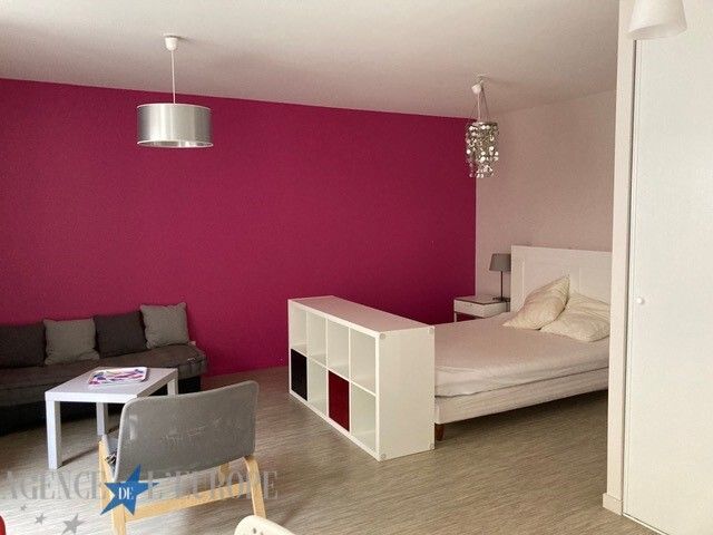 Très joli studio meublé