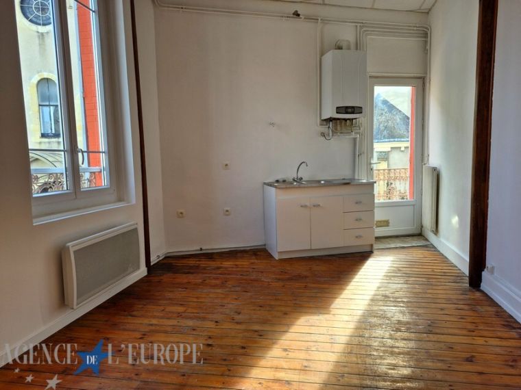 VICHY – Quartier recherché, proche centre et commodités