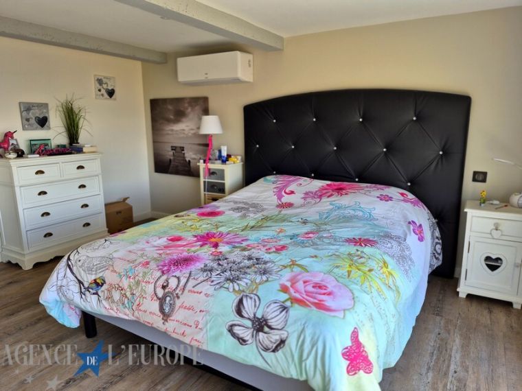 Duplex / Loft - F5 de 171 m² habitables avec Terrasse de 30 m² et Parking Couvert - Dernier étage - Vichy